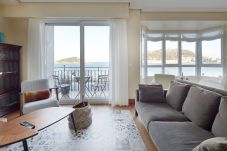 Holiday apartment with sea views in San Sebastián
